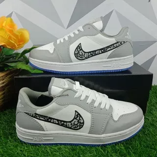 Sepatu Air Jordan 01 /Sneakers High Low Basket Laris Quality Premium Unisex trend
