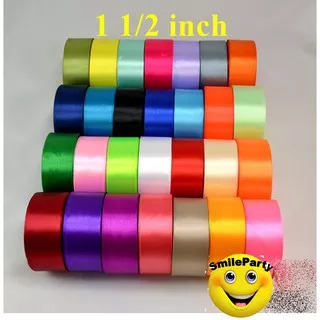 Pita Satin / Satin Silk Ribbon 1 1/2 - 4 cm - PER GULUNG