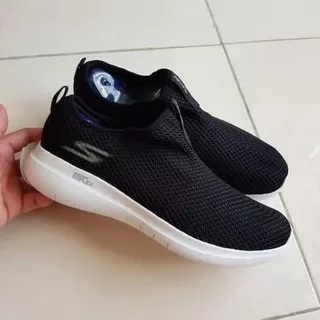 Sepatu Original Skechers Goflex Man Max