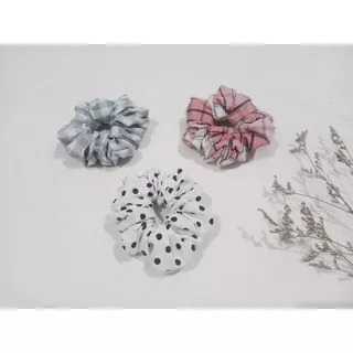 HAND MADE SCRUNCHIE KATUN MOTIF