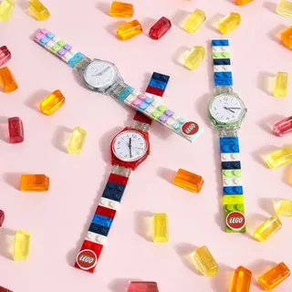 SWATCH ORIGINAL dikombinasikan dg LEGO - Brick Watch / Jam Tangan dg Strap dari Brick LEGO | Jam Tangan Unisex Pria Wanita | Kado Unik Lucu Antimainstream untuk hadiah ulang tahun / wisuda / graduation / anniversary | legoproject.id