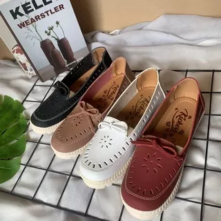 SEPATU CEWEK SLP.12 3 SEMI KULIT SINTETIS TERLARIS FLAT SHOES WANITA PEREMPUAN TRANDY TERMURAH Sandal Slop Slip On Wanita Sandal Cewek  SLIP ON WANITA TERBARU KEKINIAN FLATSHOES KOREAN STYLE SEPATU CEWEK SLIPON FLAT SHOES CASUAL SANTAI  RAMADHAN SALE FLAT