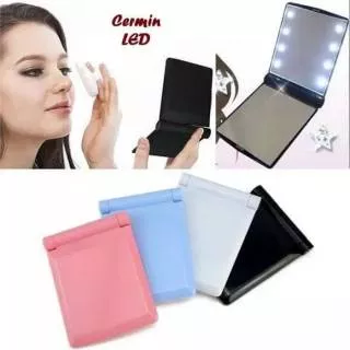 (NCS) Cermin Lipat LED Kaca Make Up Makeup Rias Mini dengan 8 Lampu Genggam Saku Portabel Portable