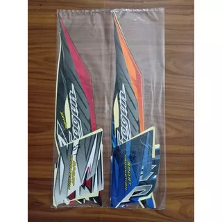 sticker striping Suzuki Shogun SP 2007