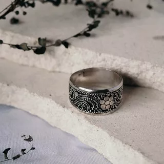 CINCIN ETNIK BUN JAWAN  UKIRAN KHAS BALI BAHAN 925 STERLING SLVER CINCIN PERAK BALI SANTYA