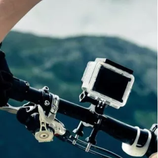 action camera