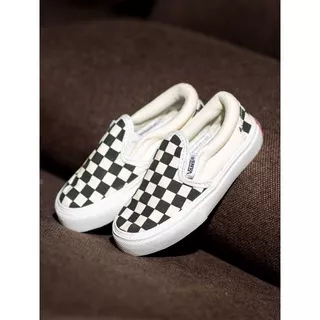 VANS SLIPON CHECKERBOARD KIDS BLACK WHITE SIZE 16 17 18 19 20 21 22 23 24 25 26 27 28 29 30 31 32 33 34 35