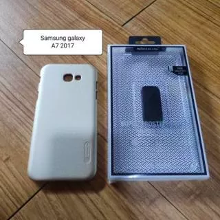 Samsung Galaxy A7 2017 Hardcase Nilkin Frosted (Free Stand Hp)