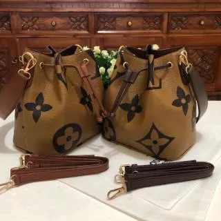 Lv serut motif gede 20x23cm