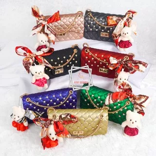 TAS SELEMPANG WANITA JELLY MATTE KOTAK DIAMOND SIZE 22 CM (GRATIS BONEKA & SYAL)