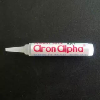 Aron alpha instant glue