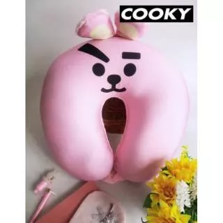 Bantal Leher Pasir Lycra / Travel Neck Pillow - KPOP BTS BT21 COOKY