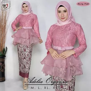 Setelan Kebaya Modern Set Kebaya Brokat Organza dan Rok Plisket Batik Dusty Pink