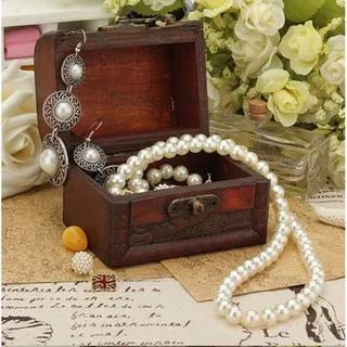 Vintage Jewelry Ring Box Pearl Necklace Bracelet Storage Jewelry Organizer Jewelers Wooden Casket