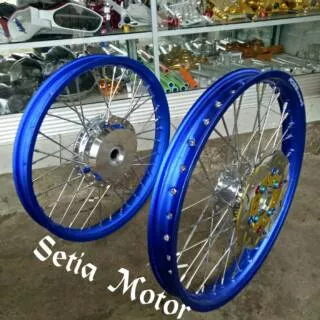 Velg Matic Honda Beat, Vario, Vario125/150,Scopy, Beat Pop/Paket Velg Ring 17 Tromol Cakram Jari