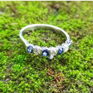 Cincin emas cantik model Listring batu kombinasi Berlian Eropa Asli & Natural blue safir - saphire