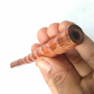 PIPA ROKOK LANGKA STIGI LAUT WULUNG PROFIL