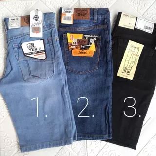 Celana pendek jeans pria