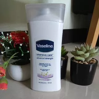 Vaseline hbl 200ml intensive care advance strenght