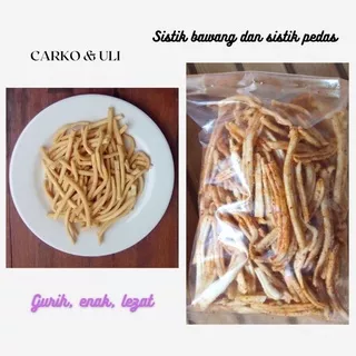 Sistik bawang goreng dan sistik pedas 300 gram camilan snack asli cilacap