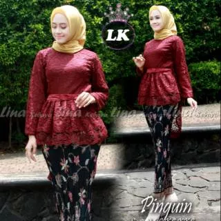 Kebaya brukat merah maroon / kebaya maroon / kebaya brukat / rok Prisket / kebaya murah / kebaya