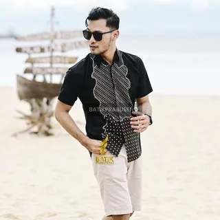 DEWA SAUNA Kemeja Batik Pria Lengan Pendek Slim Fit Original Ori Prabuseno Full Furing Jumbo Modern Premium Hem Atasan Cowok Anak Muda Dewasa Mewah Bahan Katun Printing Tangan Halus Tebal Couple Seragam Kerja Casual Kantor Terbaru 2021 Solo Jogja Jakarta