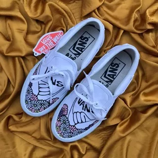 LIMITED EDITION SEPATU VANS KRIS GOTO FULL WHITE (BUNGA) - VANS AUTHENTIC ZAPATO BNIB