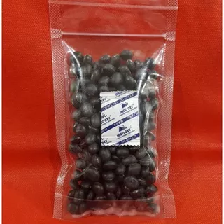 Kacang kedelai hitam import 100gr