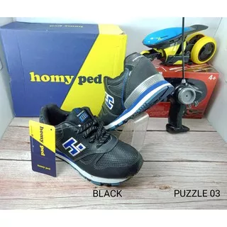 Sepatu homyped anak puzzle berhadiah pesawat mainan