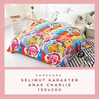 SELIMUT BULU KARAKTER CHARLIE UKURAN 140x200