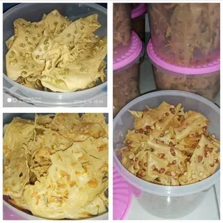 Rempeyek Kacang Tanah/ Peyek Kacang Tanah/Peyek Kacang Hijau/Peyek rebon