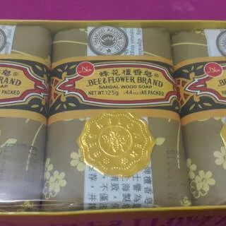Sabun Tawon / Sabun Bee & Flower isi 4 pcs 125 gr MADE IN INDONESIA