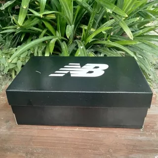 iner box / inner box / inerbox / kardus / dus / wadah / box sepatu new balance NB