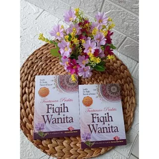 Tuntunan Praktis Fiqih Wanita - Pustaka Ibnu Umar - Famy Collection - buku murah original