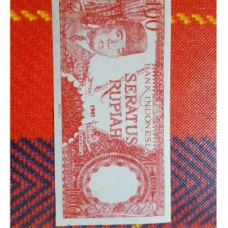 Uang Kuno Soekarno 100rp thn 1945 Seri Super Cantik
