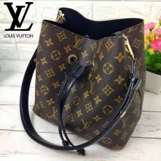 Tas Batam Louis Vuitton NeoNoe / lv serut fashion wanita import batam murah selempang branded