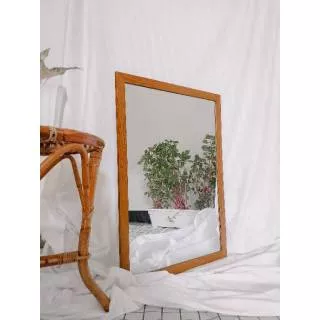 Cermin 50 x 70 cm Kaca Rias Minimalis Elegan STANDING MIRROR SEMARANG