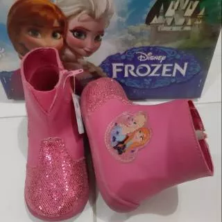 Sepatu Disney