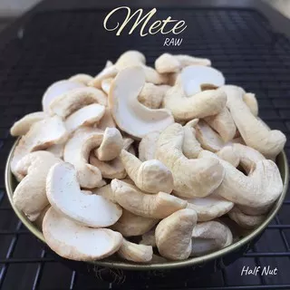 Kacang Mede Belah - 250gr / Mede / Kacang mete / mente MURAH / Half Nut