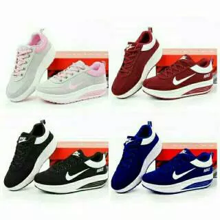 Sepatu Kets Nike Pria Wanita / Sepatu Sport Running Laki Perempuan/ Sepatu Sekolah Anak SMA Unisex