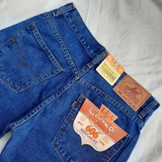 Celana Jeans Panjang Pria Standar Lea 606 / Celana model Standar Levis Original