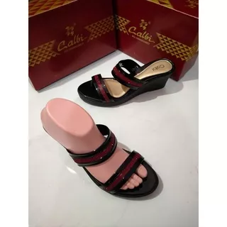 Sandal Wedges Tali 2 Casual Merk CALBI AUX.198