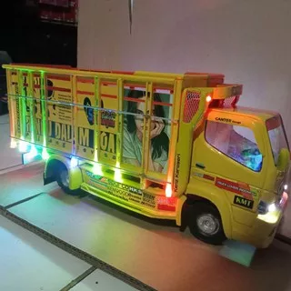 MINIATUR TRUK KAYU ASLI JUMBO ANTI GOSIP, TRUK OLENG MANIA, TRUK OLENG LAMPU, TREK TRAK TRUCK OLENG