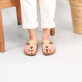 MiNiMiMO By ANES Sandal Kulit Wanita dan Pria / Sandal Casual - MF 004 Cream