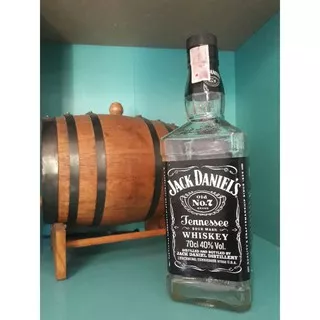 Botol kosong bekas miras Whisky Jack Daniels No.7  import unik