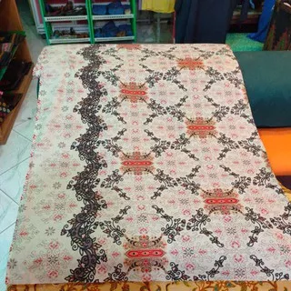 kain batik meteran bahan katun lembut motif pintu Aceh