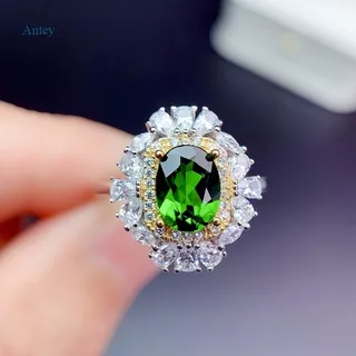 Cincin Emas Putih 18k Hias Batu Zamrud Hijau Bentuk Oval Untuk Wanita
