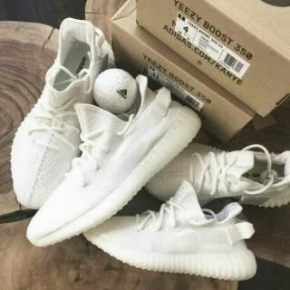 Adidas Yezzy boost 350 V2 Triple White for man size 40-44