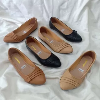 Sepatu Flat Shoes Sol Karet Lentur TJ 09 ( 1 kg = 3 pasang )