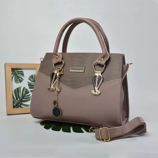 Tas Wanita / Tas Fashion / Tas lokal / Hand Bag / Tas Piramid